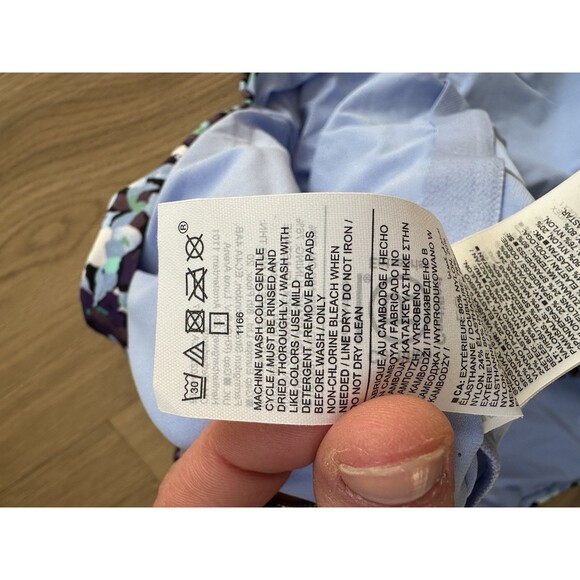 ATHLETA Women's XL Seychelles One Piece Swimsuit Floral Blue Green V Neck NWOT - Picture 5 of 7